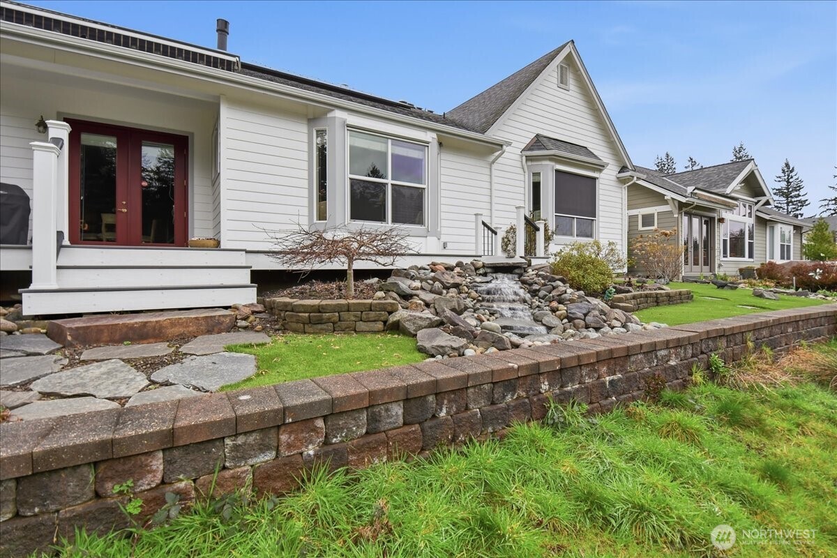 23915 NE Adiar Road , Redmond, WA 98053