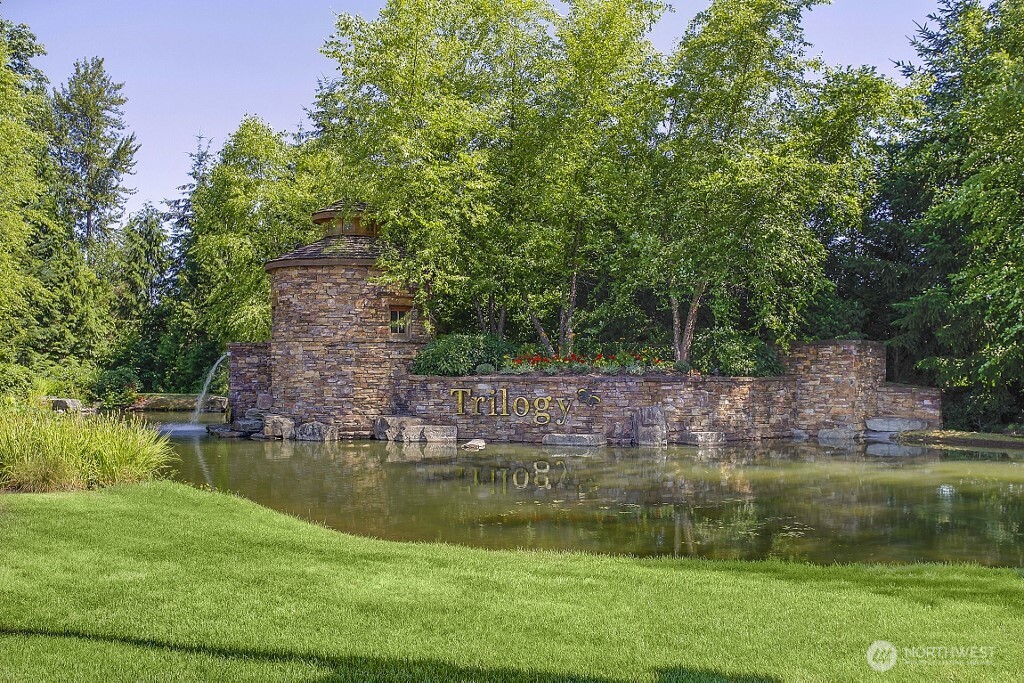 23915 NE Adiar Road , Redmond, WA 98053