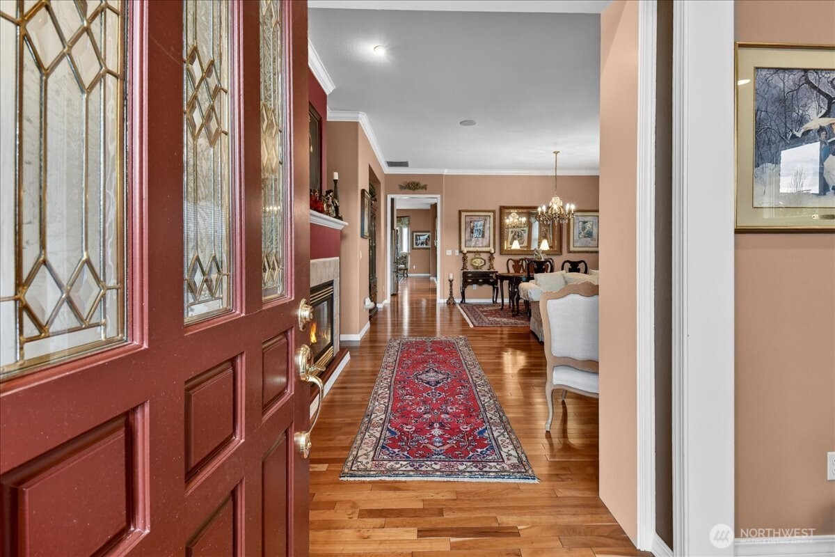 23915 NE Adiar Road , Redmond, WA 98053