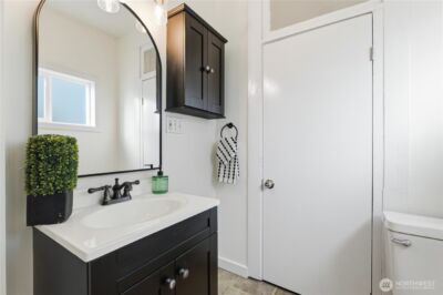 618 S Oakes Street , Tacoma, WA 98405 - Photo 12
