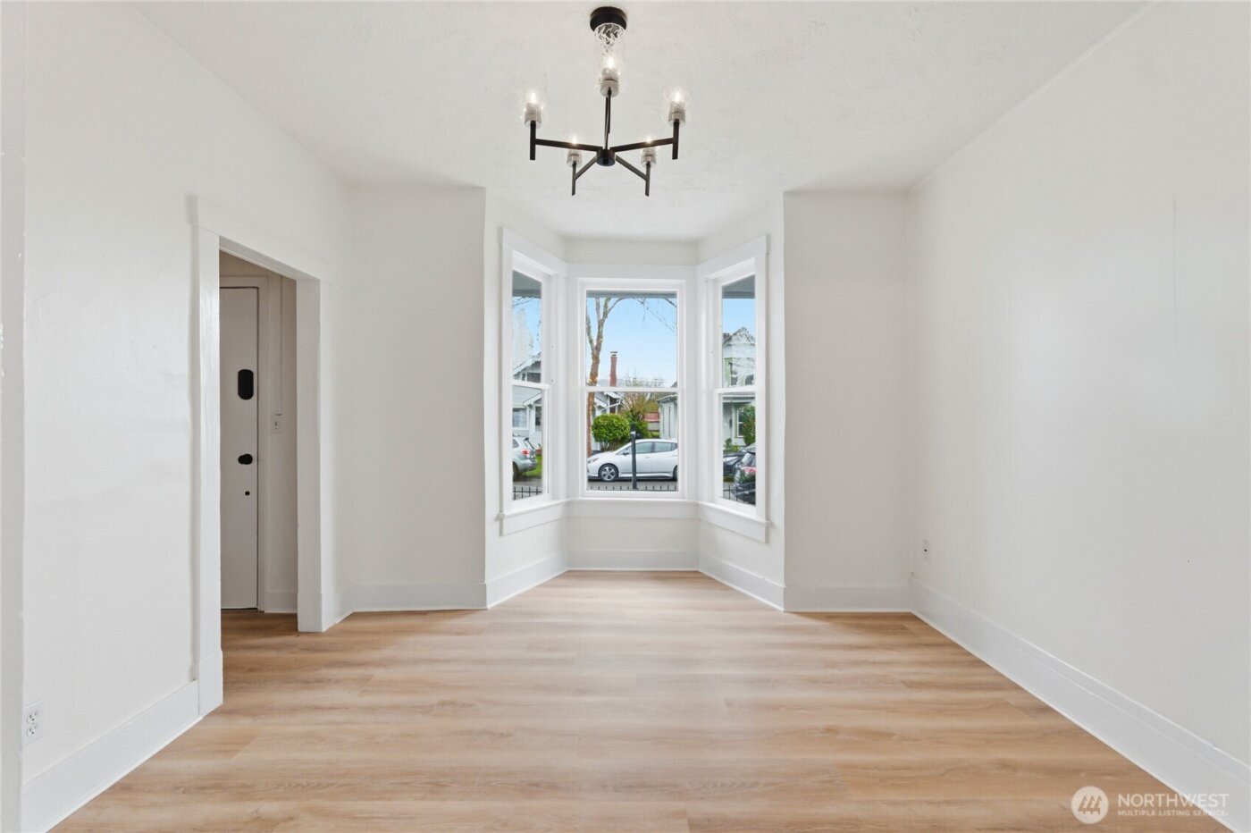 618 S Oakes Street , Tacoma, WA 98405