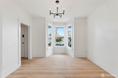618 S Oakes Street , Tacoma, WA 98405 - Photo 4