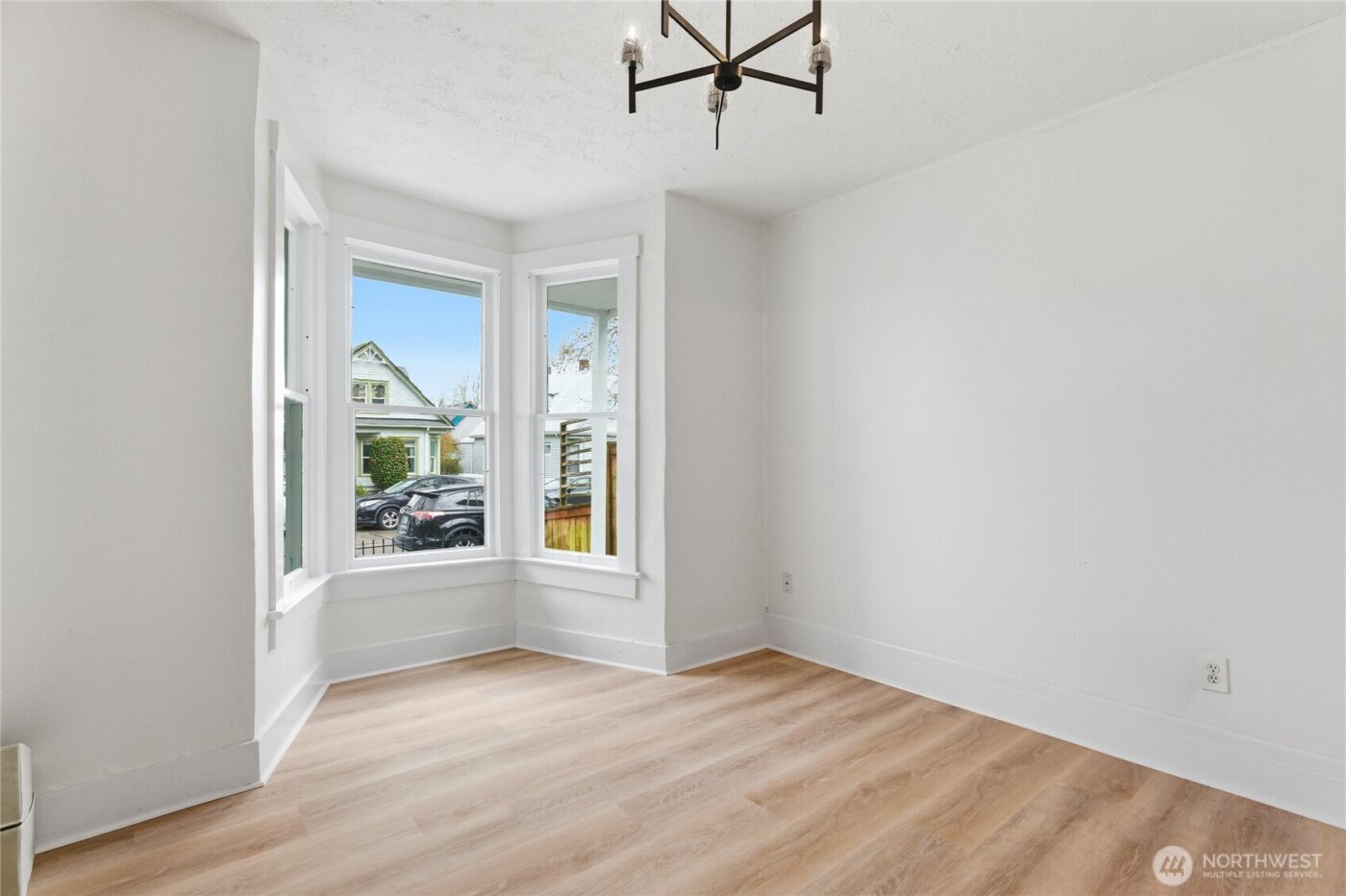 618 S Oakes Street , Tacoma, WA 98405