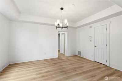 618 S Oakes Street , Tacoma, WA 98405 - Photo 6