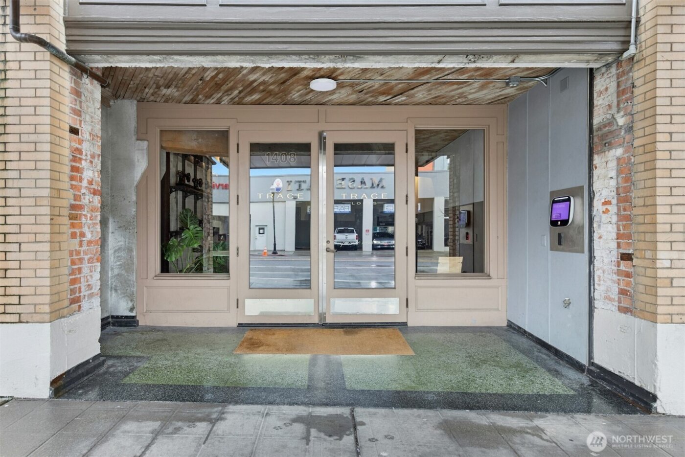 1408 12th Avenue #508, Seattle, WA 98122-3960