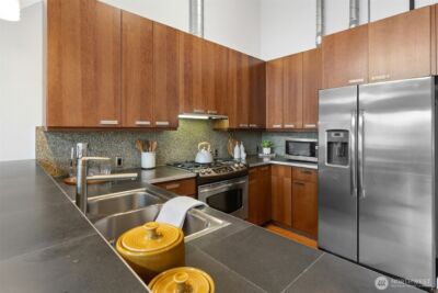 1408 12th Avenue #508, Seattle, WA 98122-3960 - Photo 10