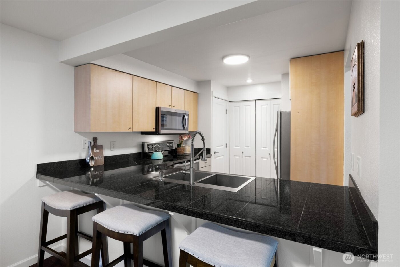 11307 NE 128th Street #G101, Kirkland, WA 98034