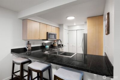 11307 NE 128th Street #G101, Kirkland, WA 98034 - Photo 13
