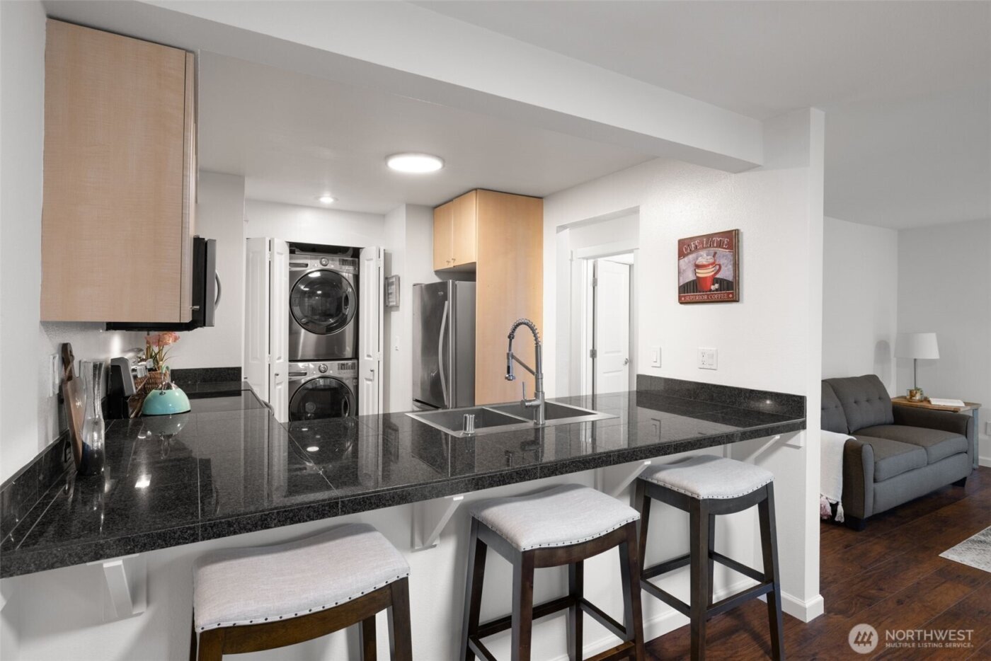 11307 NE 128th Street #G101, Kirkland, WA 98034