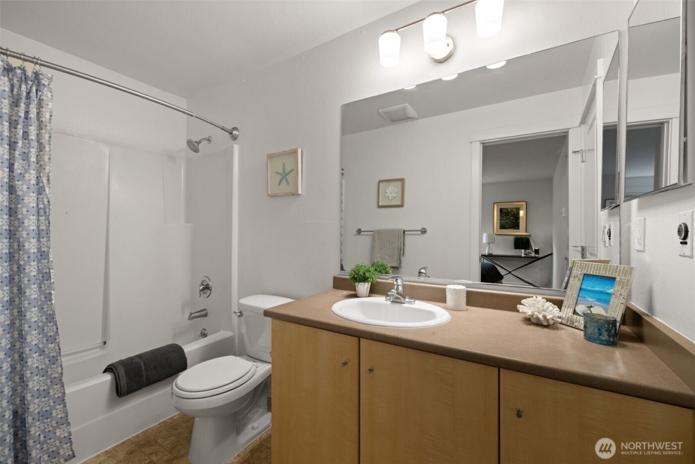 11307 NE 128th Street #G101, Kirkland, WA 98034