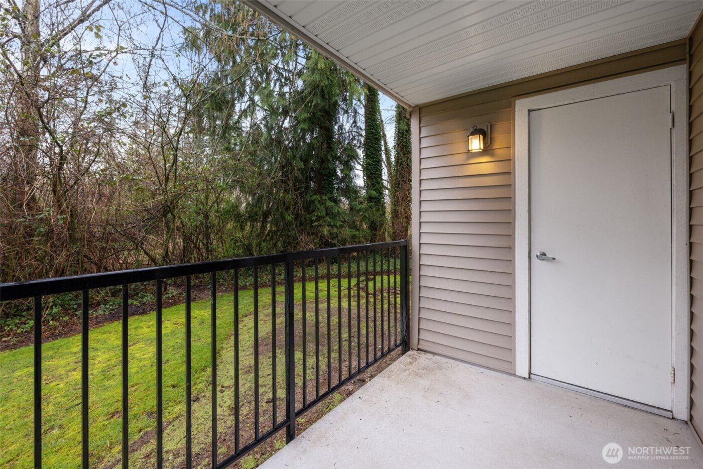 11307 NE 128th Street #G101, Kirkland, WA 98034