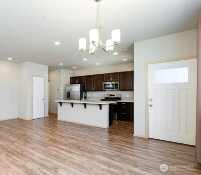 1033 Banyan Street , Bremerton, WA 98310 - Photo 4