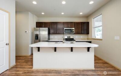 1033 Banyan Street , Bremerton, WA 98310 - Photo 5