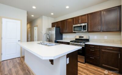 1033 Banyan Street , Bremerton, WA 98310 - Photo 8