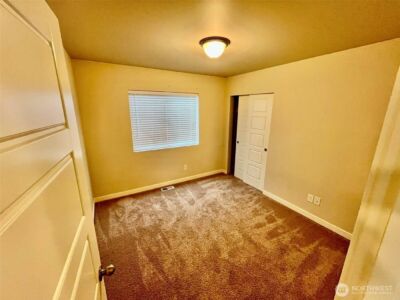 11530 173rd Street E, Puyallup, WA 98374 - Photo 7