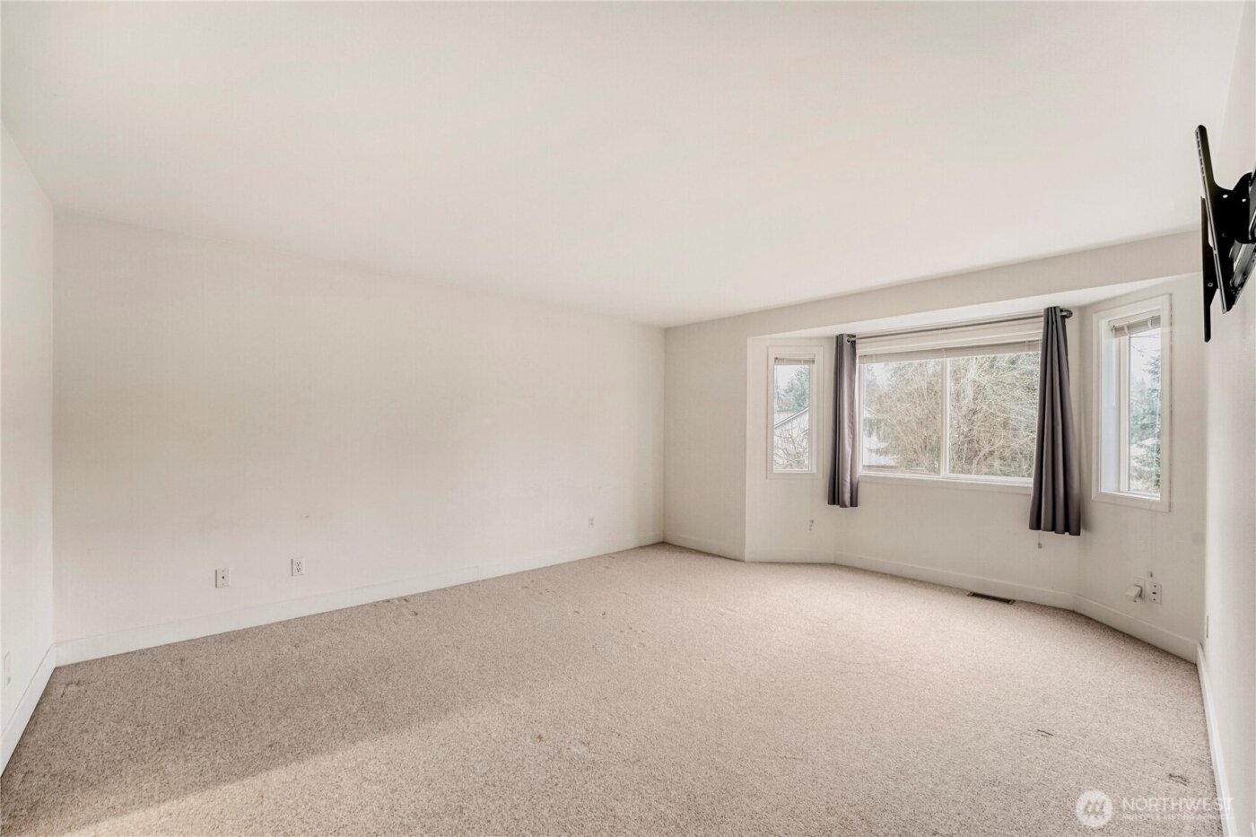 25403 Cumberland Way , Black Diamond, WA 98010