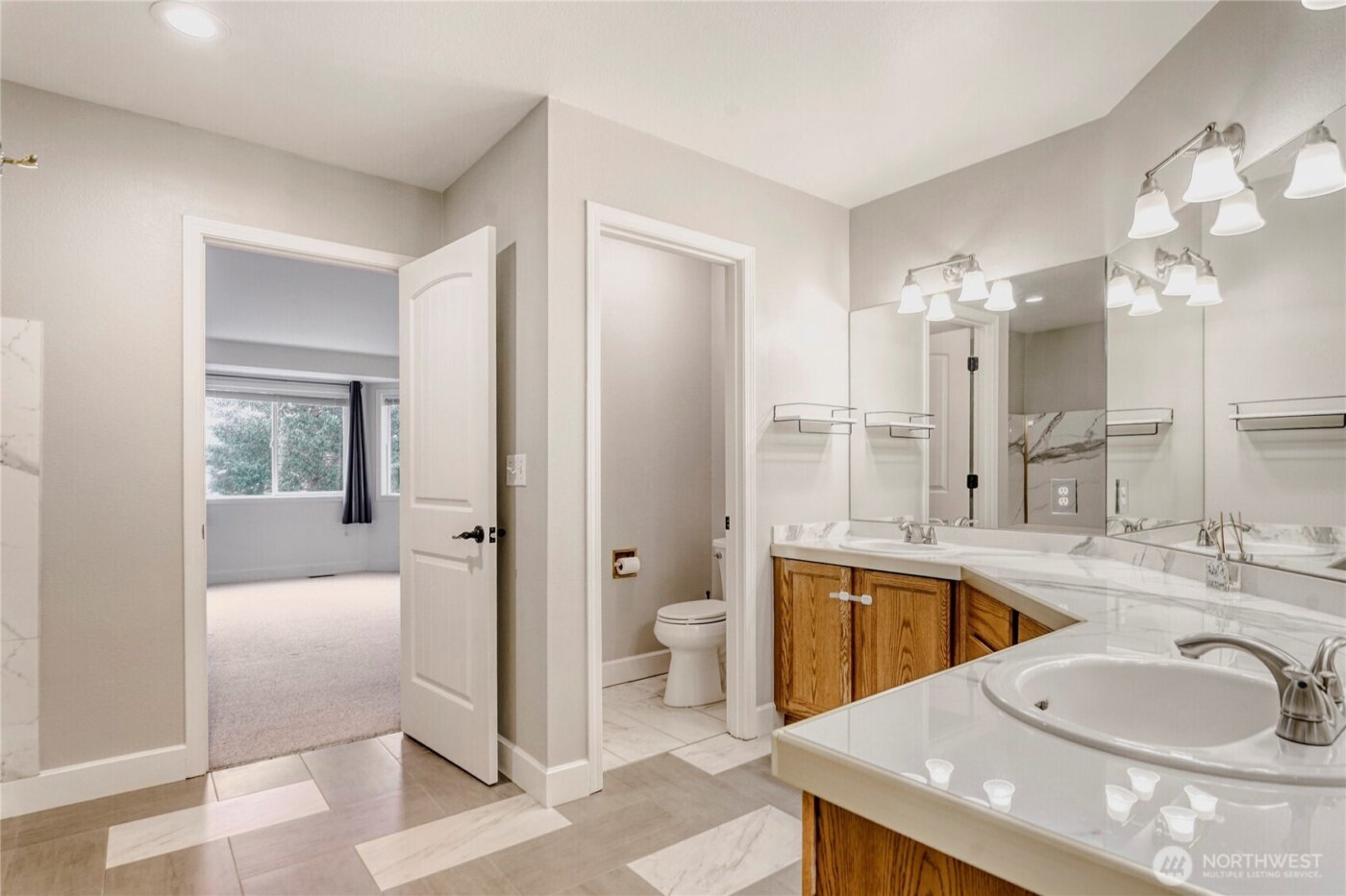 25403 Cumberland Way , Black Diamond, WA 98010