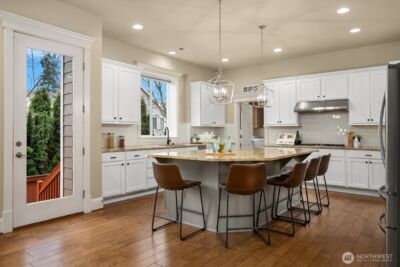 12211 168th Court NE, Redmond, WA 98052 - Photo 6