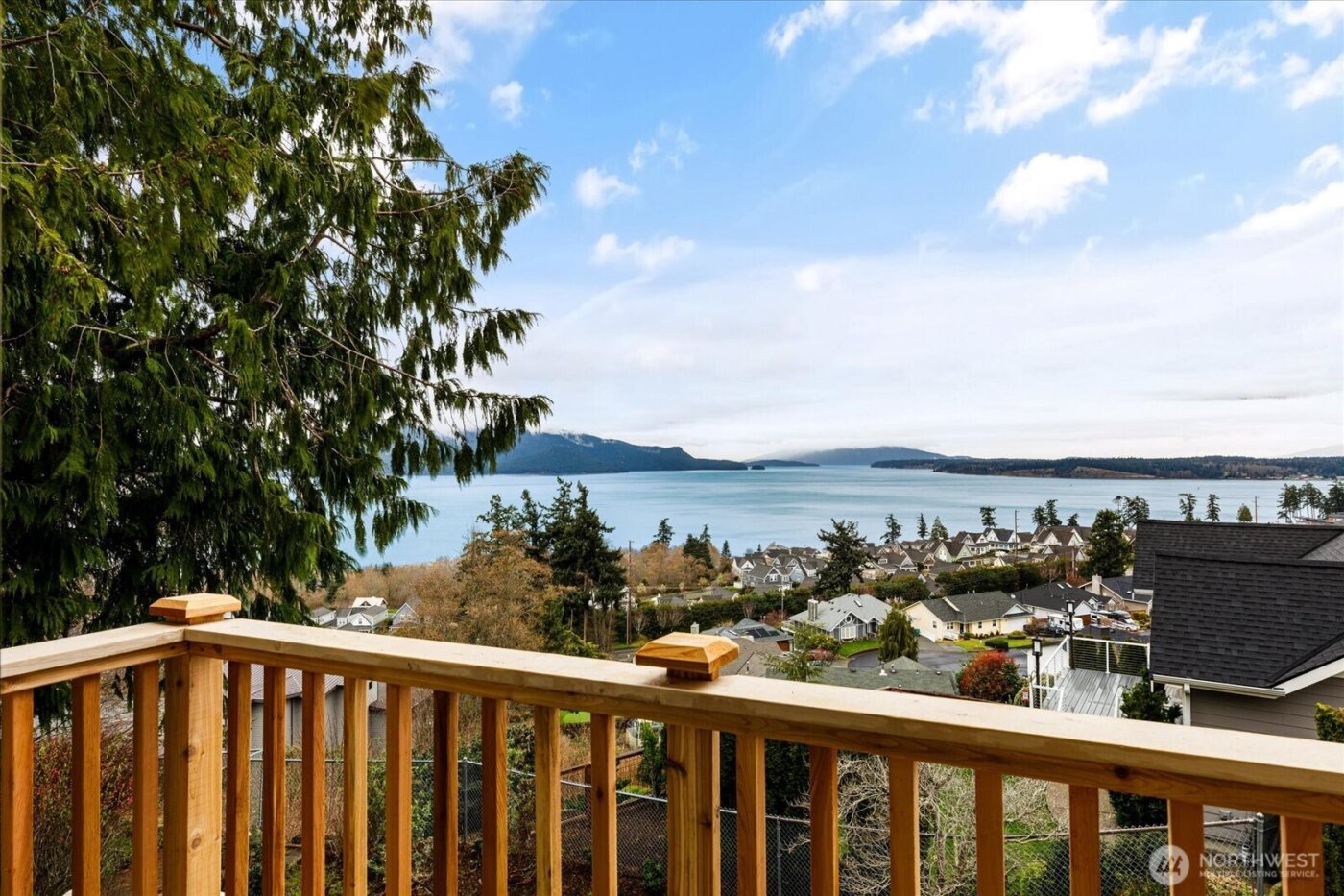 4612 Cypress Drive , Anacortes, WA 98221