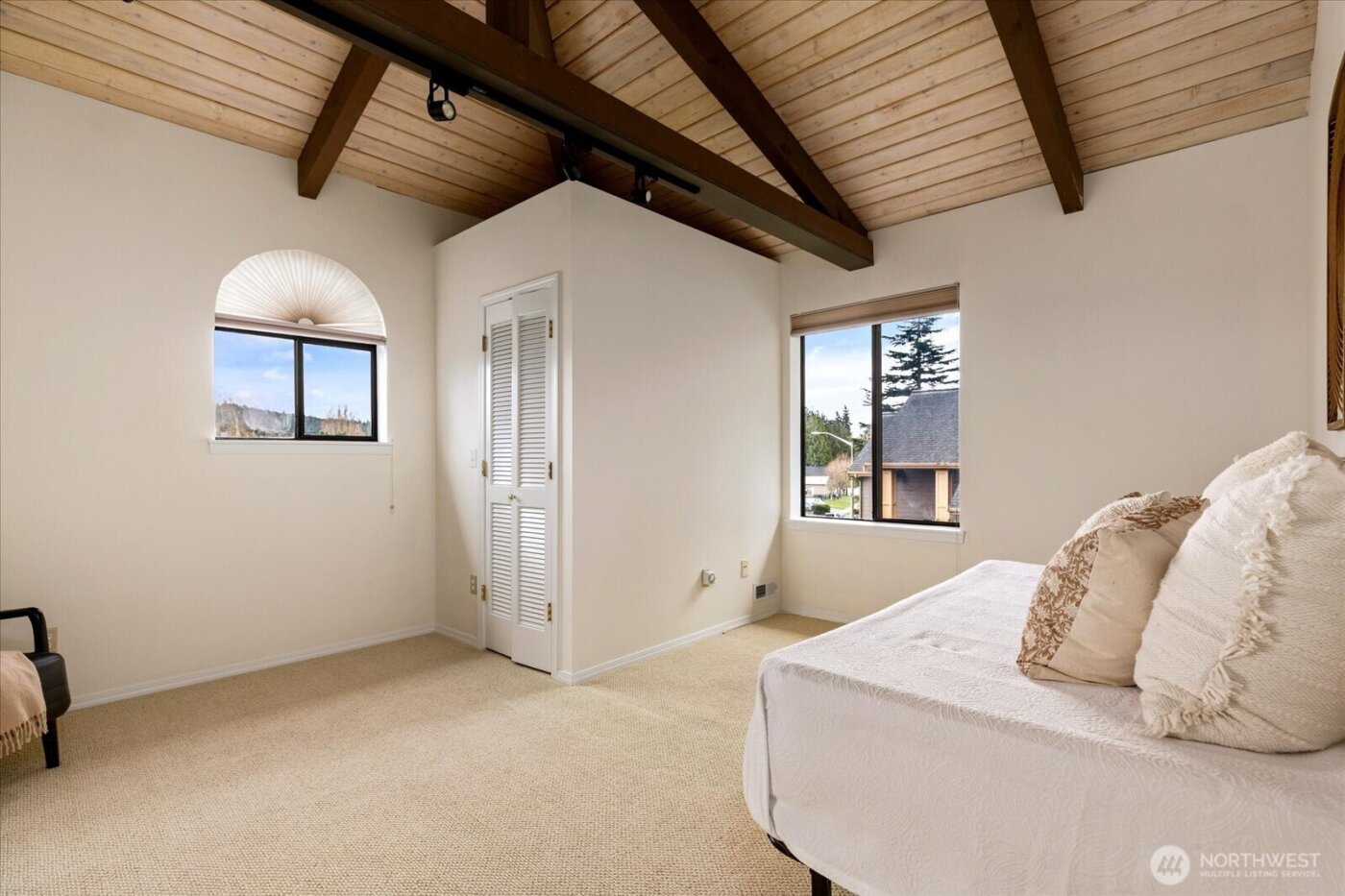 4612 Cypress Drive , Anacortes, WA 98221