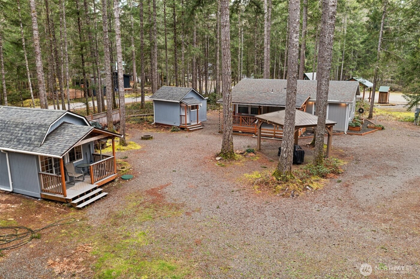 21 N Buckhorn Court , Hoodsport, WA 98548