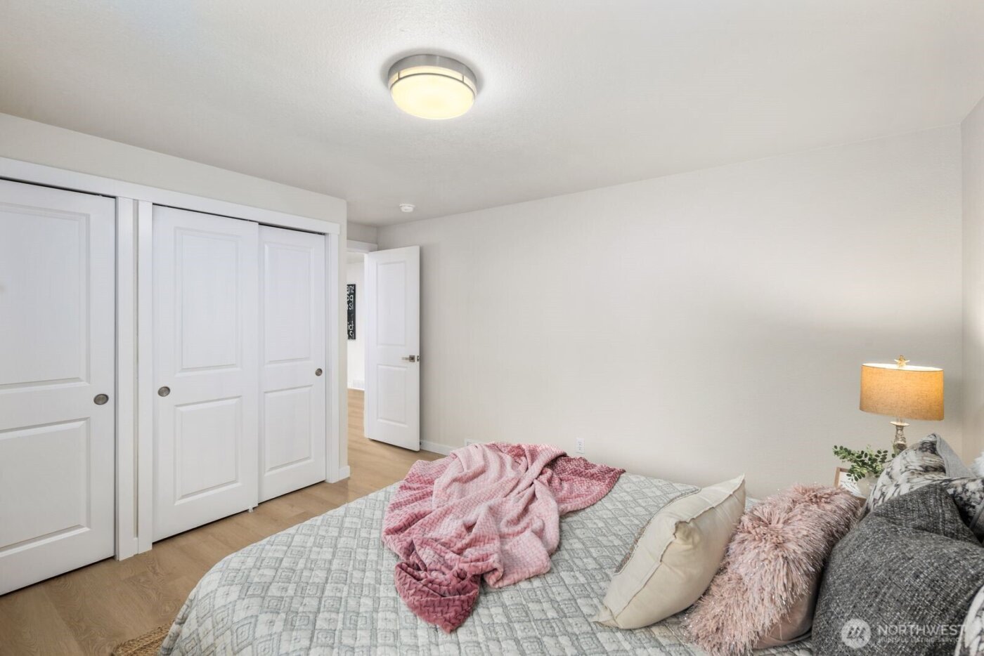 20407 30th Avenue W, Lynnwood, WA 98036