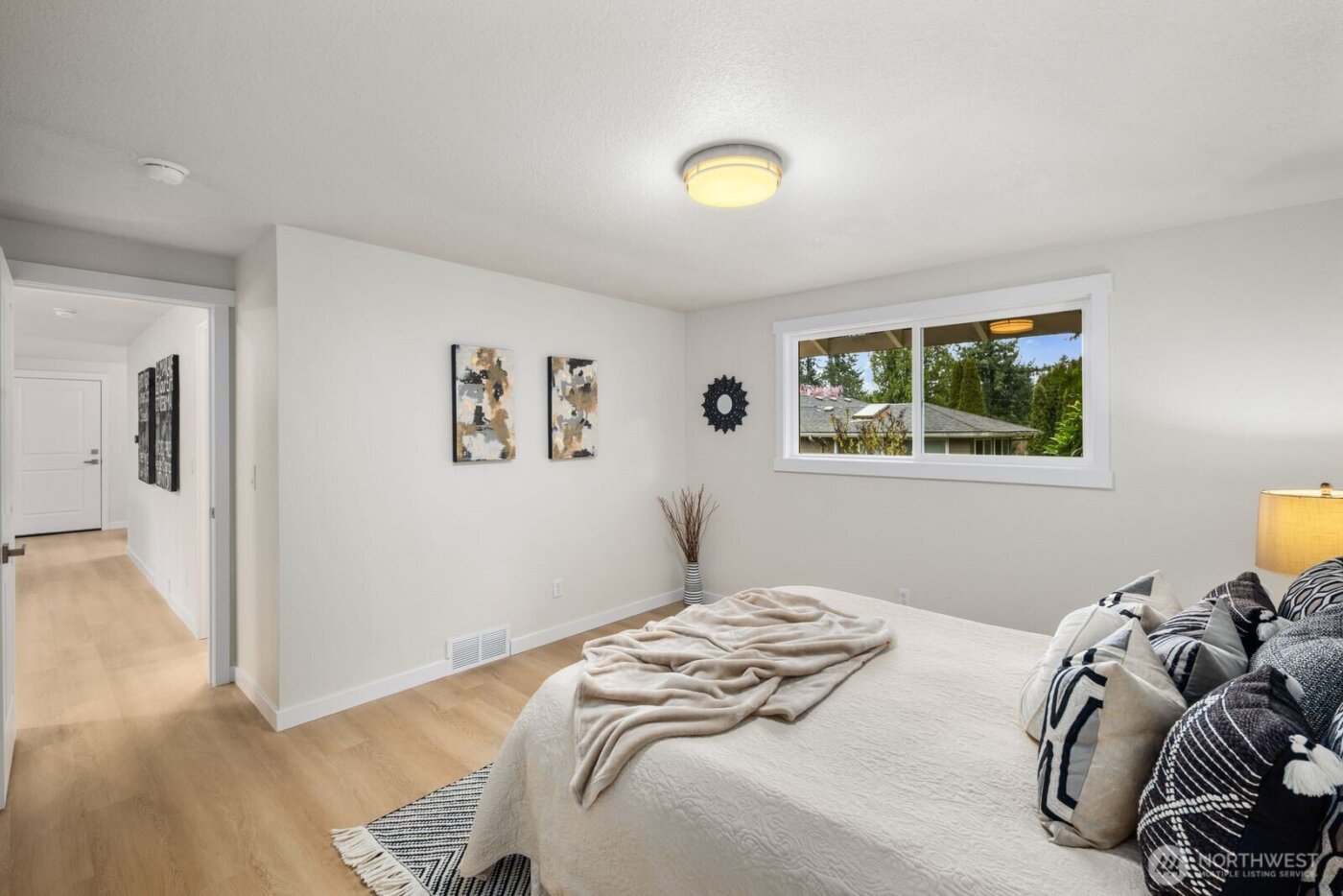 20407 30th Avenue W, Lynnwood, WA 98036