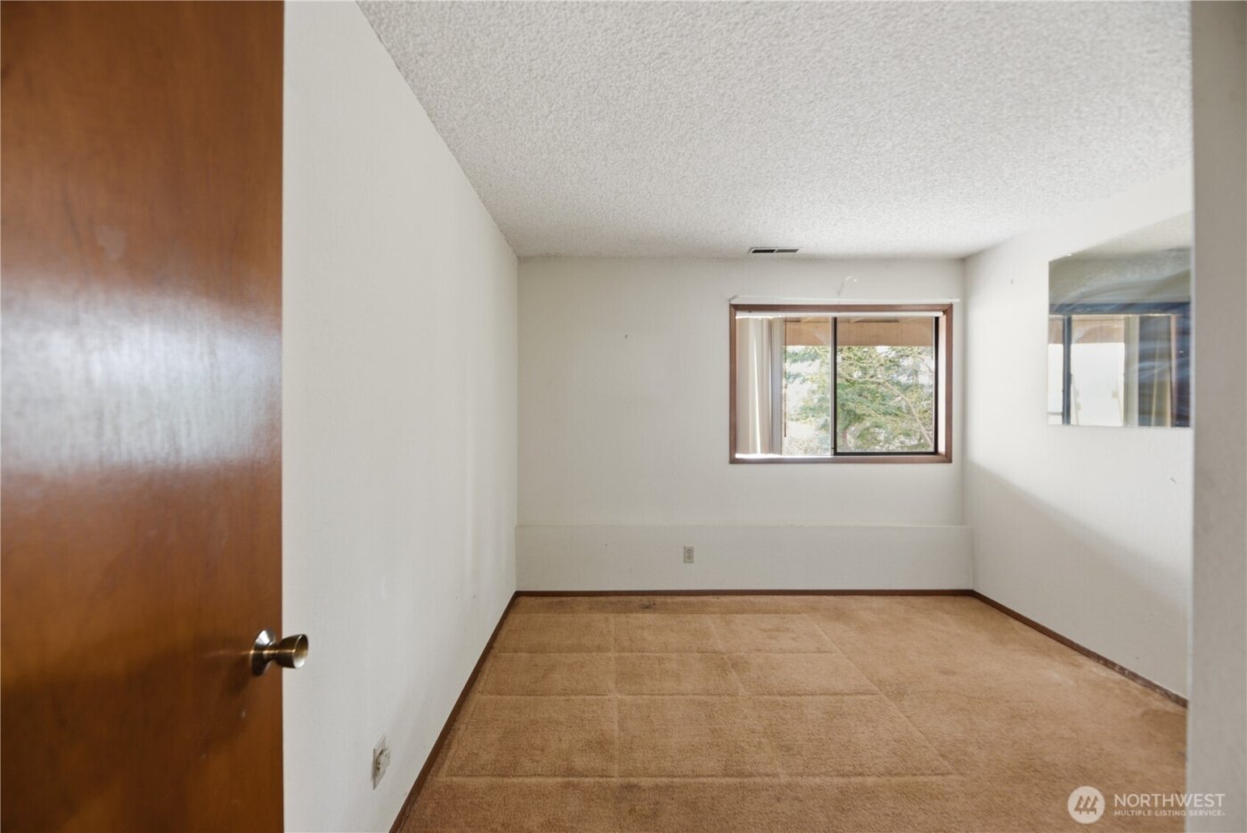 18510 66th Avenue NE, Kenmore, WA 98028