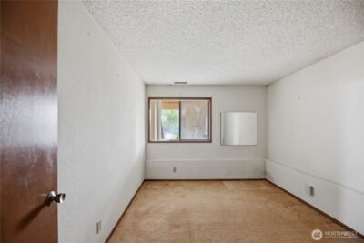 18510 66th Avenue NE, Kenmore, WA 98028 - Photo 31