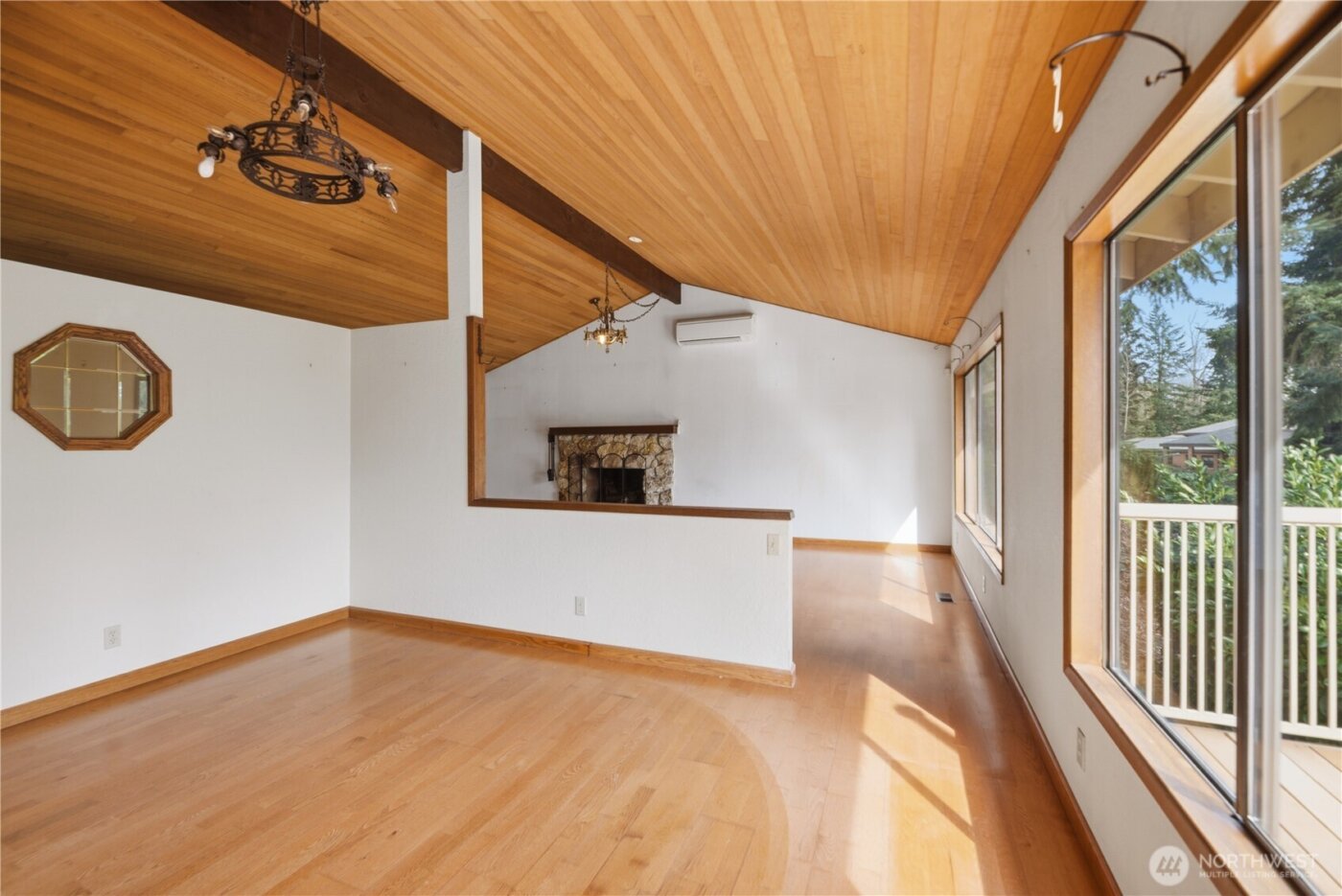 18510 66th Avenue NE, Kenmore, WA 98028