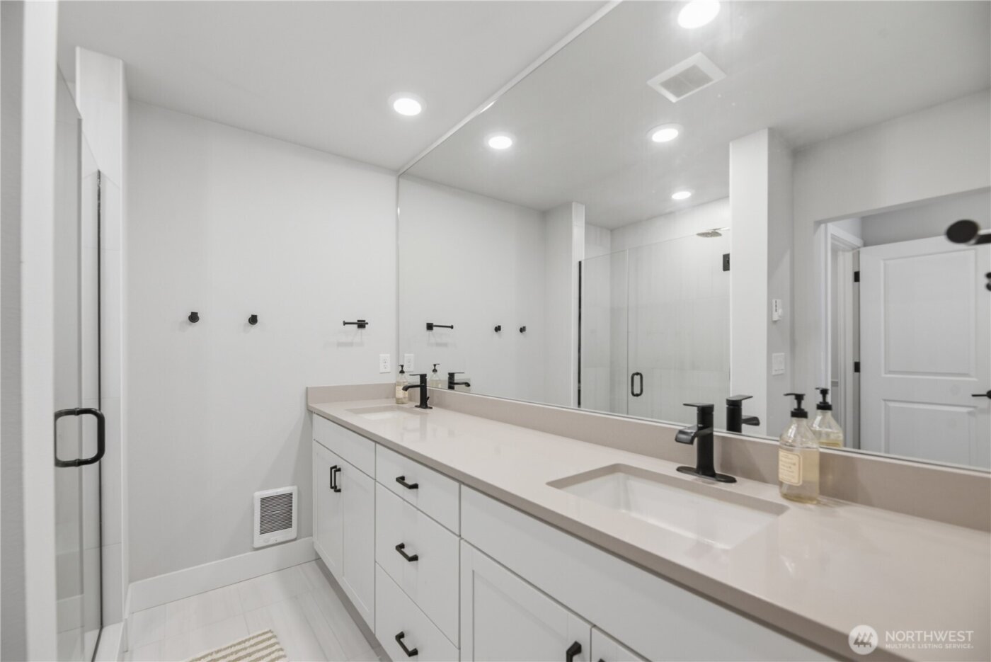 13339 Greenwood Avenue N #C, Seattle, WA 98133