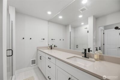 13339 Greenwood Avenue N #C, Seattle, WA 98133 - Photo 19