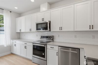 13339 Greenwood Avenue N #C, Seattle, WA 98133 - Photo 10