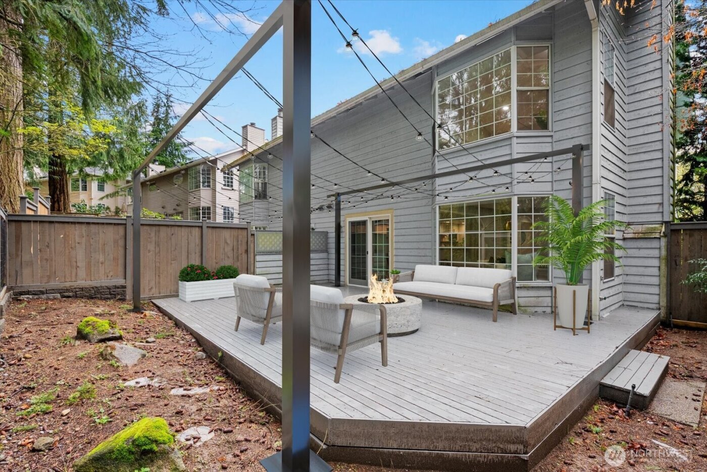 13514 NE 89th Court , Redmond, WA 98052