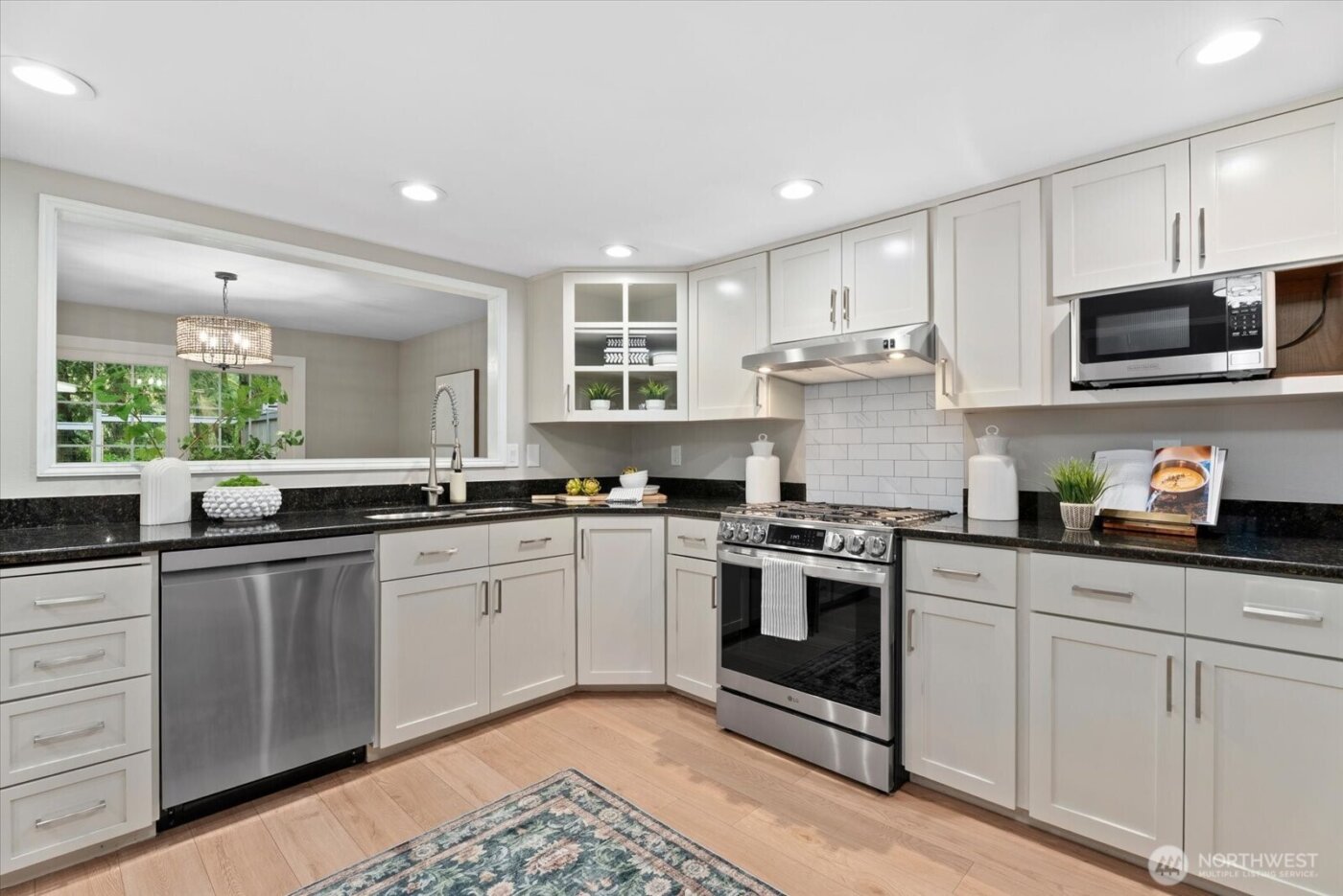 13514 NE 89th Court , Redmond, WA 98052