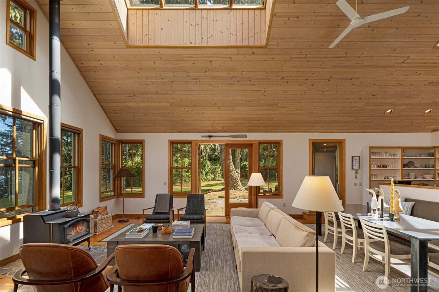 16 Bayshore Road , Friday Harbor, WA 98250