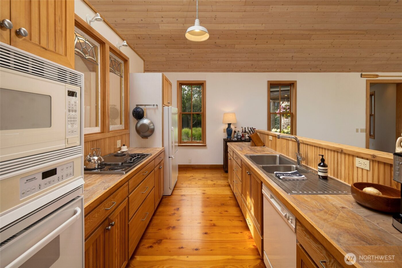 16 Bayshore Road , Friday Harbor, WA 98250