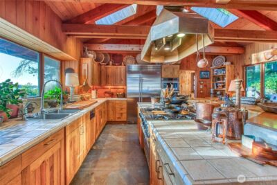 32526 RES Undisclosed , Orcas Island, WA 98245-5699 - Photo 28