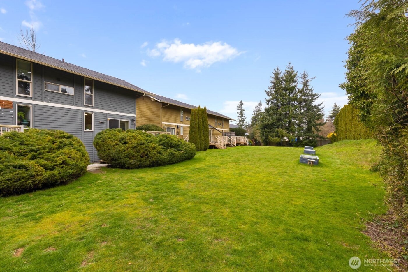 8111 46th Place W #C1, Mukilteo, WA 98275