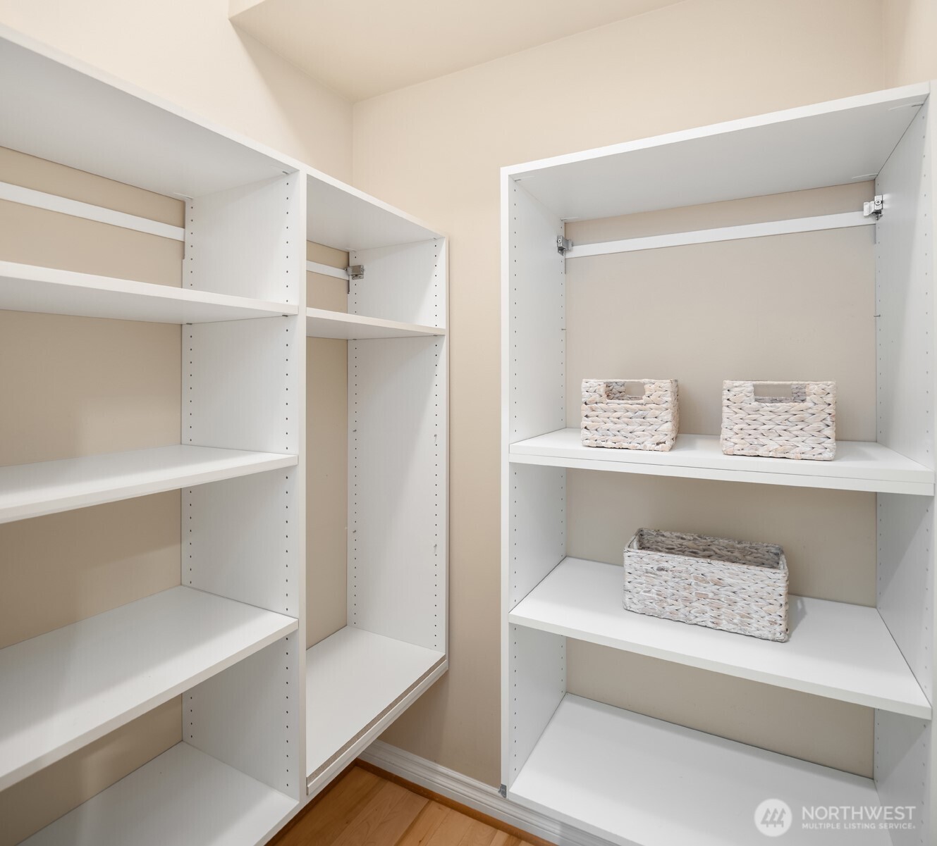 2166 NW Spring Fork Lane , Issaquah, WA 98027