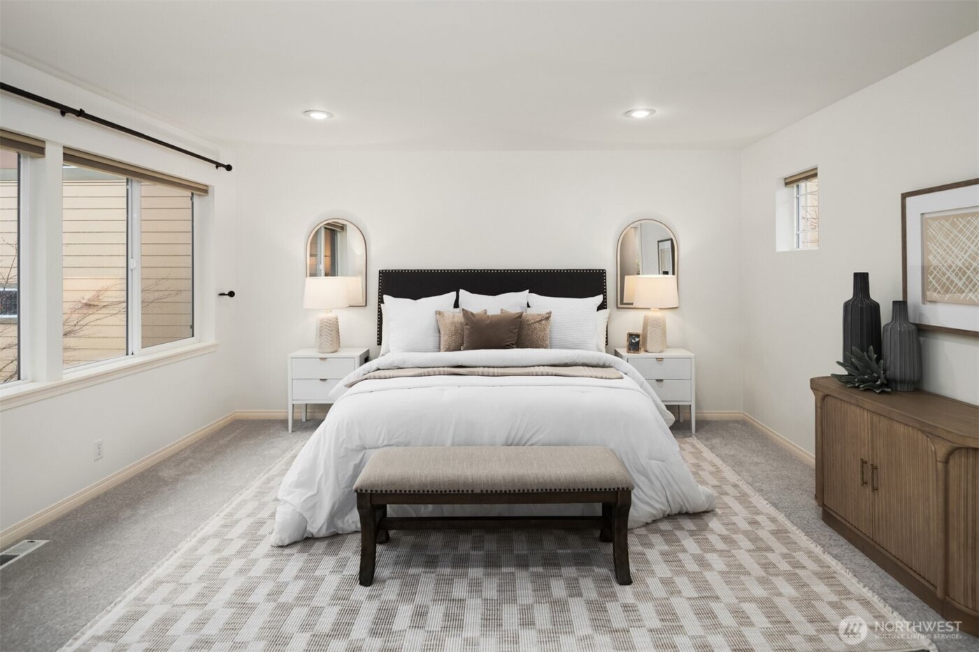 2166 NW Spring Fork Lane , Issaquah, WA 98027