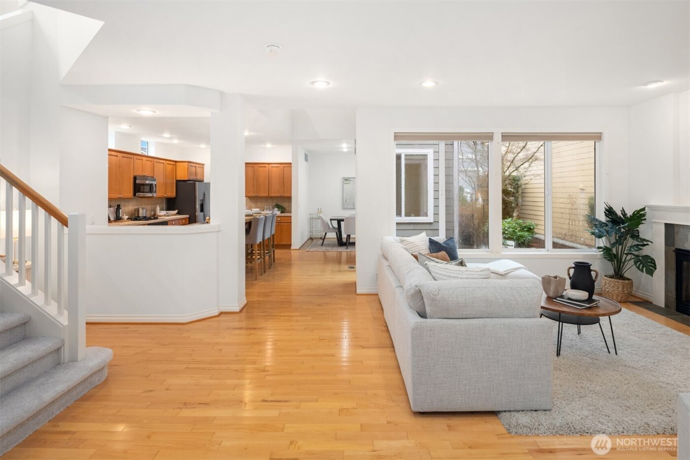 2166 NW Spring Fork Lane , Issaquah, WA 98027