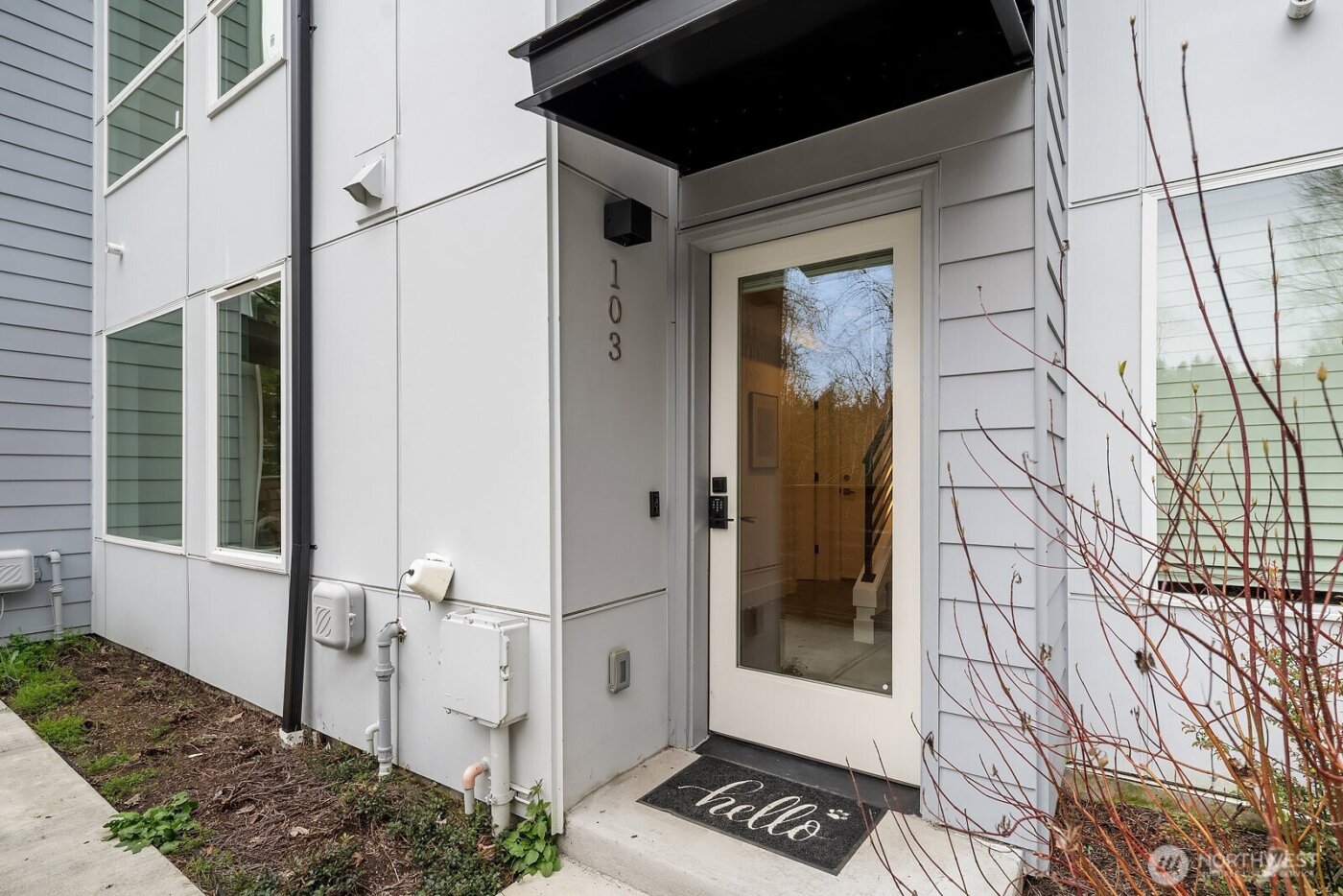 7721 NE 175th Street #103, Kenmore, WA 98028
