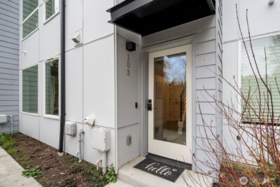 7721 NE 175th Street #103, Kenmore, WA 98028 - Photo 2