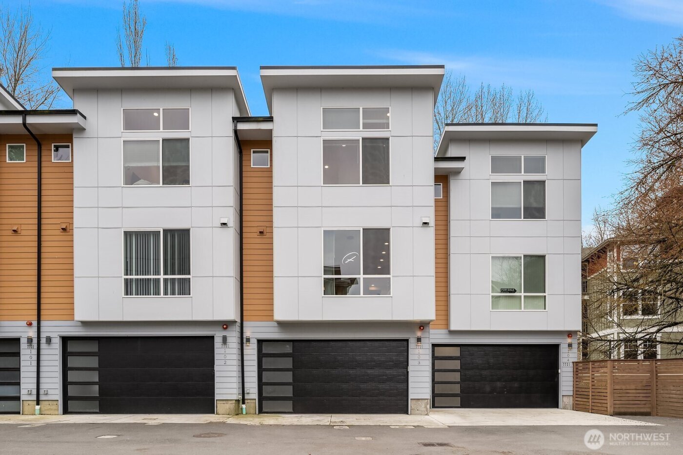 7721 NE 175th Street #103, Kenmore, WA 98028