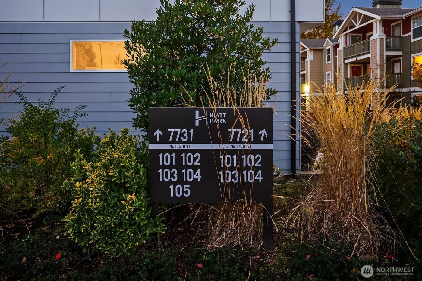 7721 NE 175th Street #103, Kenmore, WA 98028