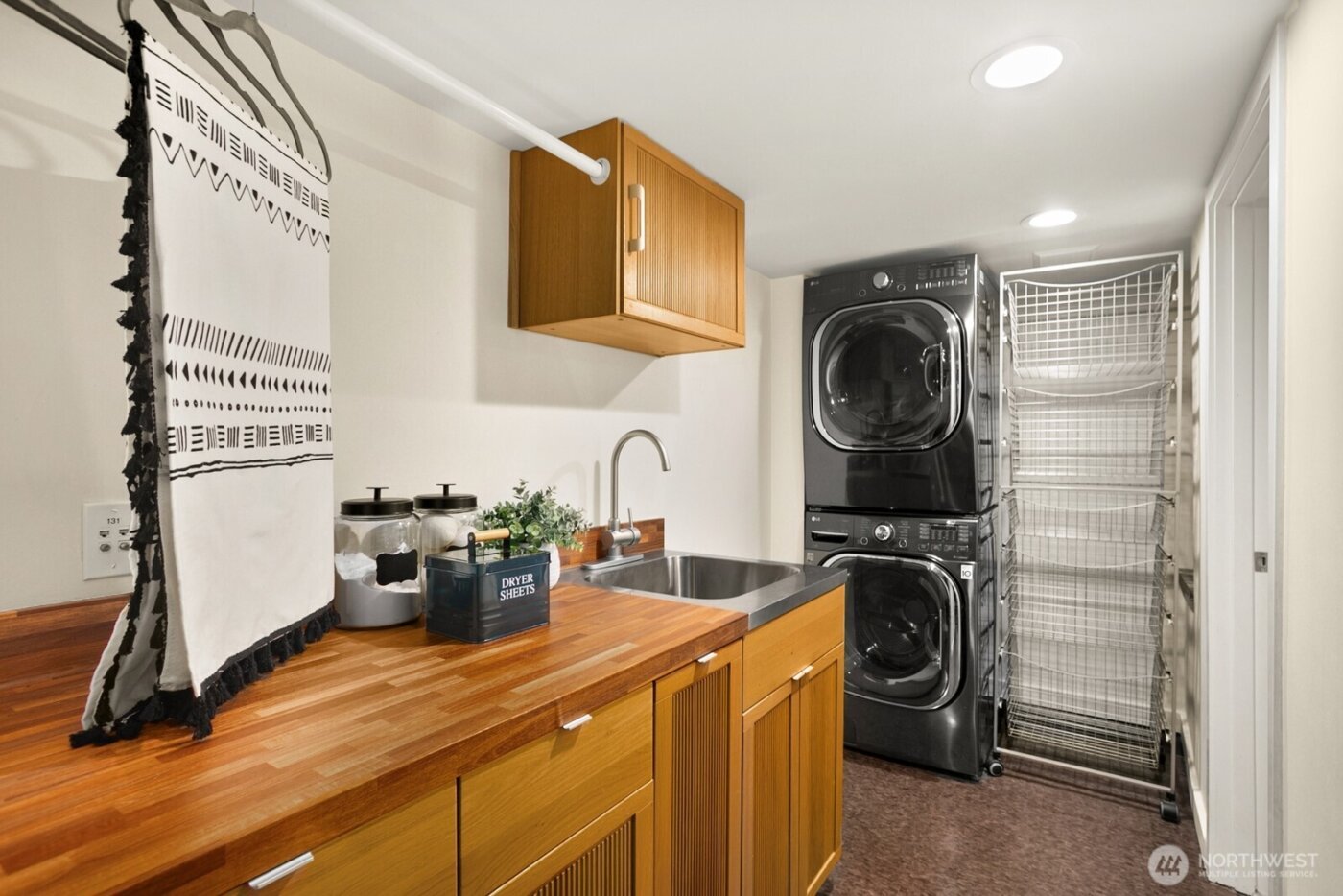 6345 Wilson Avenue S, Seattle, WA 98118