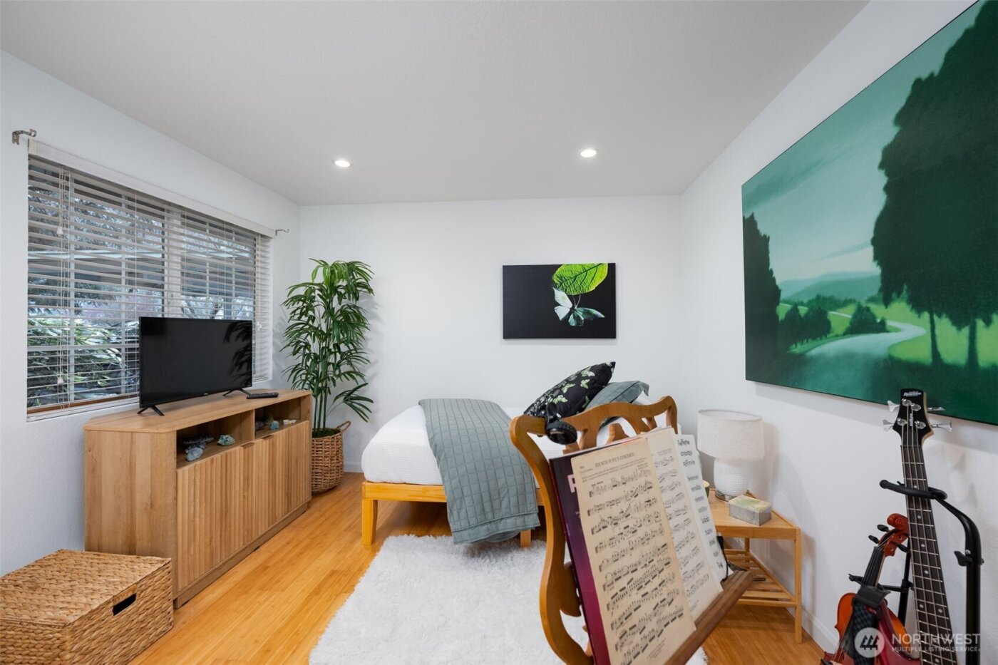 13010 102nd Lane NE ##4, Kirkland, WA 98034