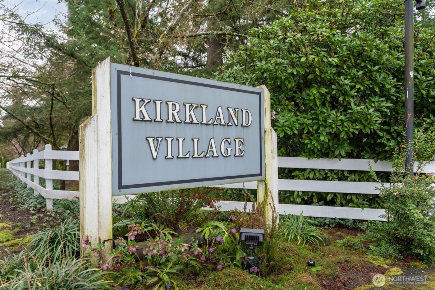 13010 102nd Lane NE ##4, Kirkland, WA 98034