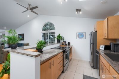13010 102nd Lane NE ##4, Kirkland, WA 98034 - Photo 3